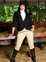 Danica Collins feels horny in her jodhpurs after a hard ride