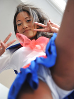 Hairy asian schoolgirl Ayumi Natsume