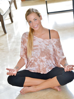Courtney the Yoga girl
