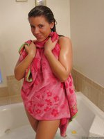 Blueyed Cass gets wet and soapy in the bath tub.